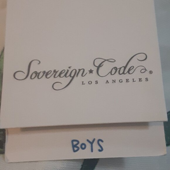 100% Cotton - Sovereign Code Long Sleeve Onesie with Airplanes - Picture 4 of 4